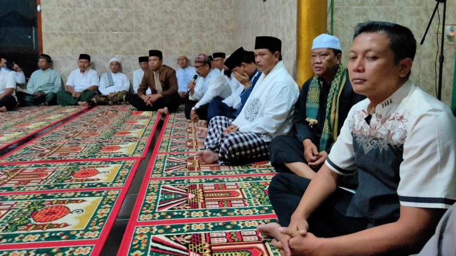 Walikota Madiun Serap Aspirasi Saat Sholat Subuh Berjamaah di Masjid Nurul Hidayah Kelurahan Josenan